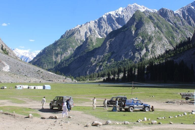 North Pakistan Jeep Safari