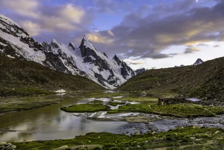 Laila Peak Expedition (6,096 m)