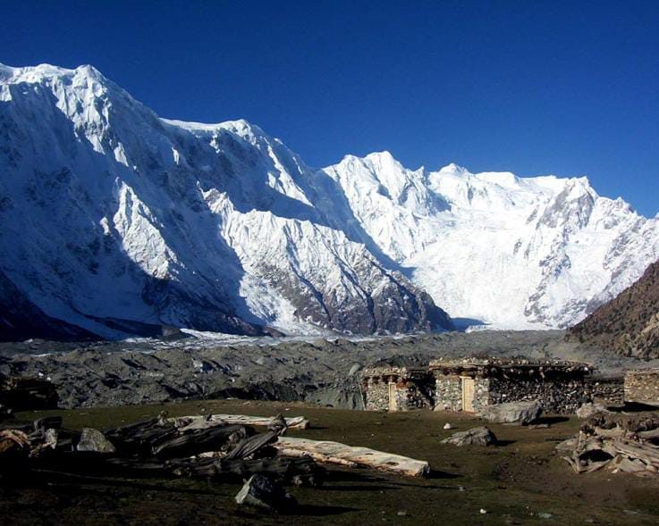 The Batura valley above Passu village, approach route to the Batura Glacier
