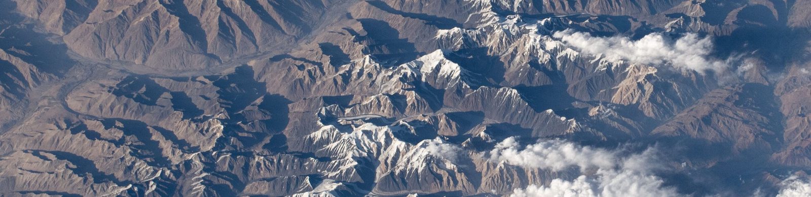 Satellitenblick auf den hohen Hindukusch mit Saraghrar, Noshaq und Istor-o-Nal