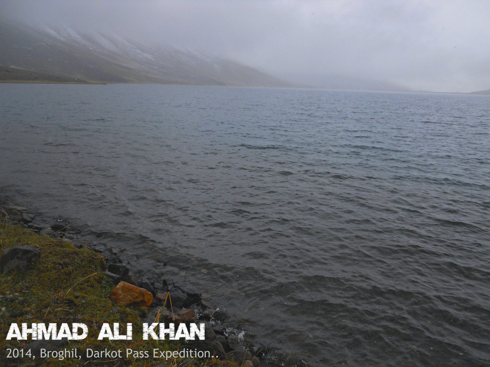 Karambar-See auf etwa 4.272 Metern in Ishkoman, Gilgit-Baltistan